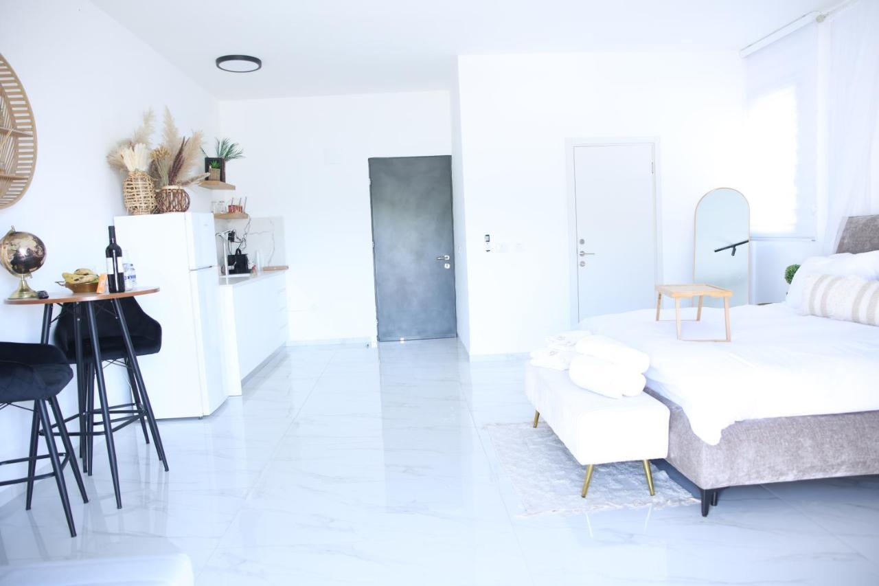 Hotel סוויטות נוף שקיעה Peqi'in Hadasha Exteriér fotografie